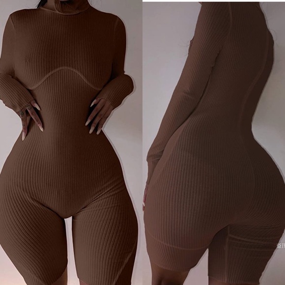 Fashion Nova/ Brown Ribbed Long sleeve Short Jumpsuit - Picture 6 of 6